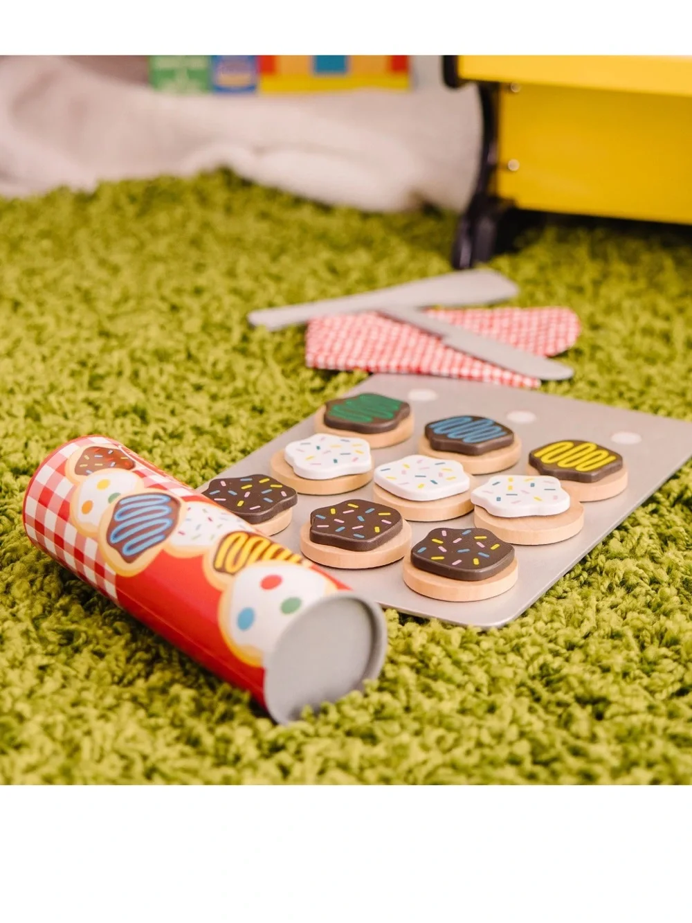 Melissa & Doug Slice and Bake Wooden Cookie Play Food Set *NEW*